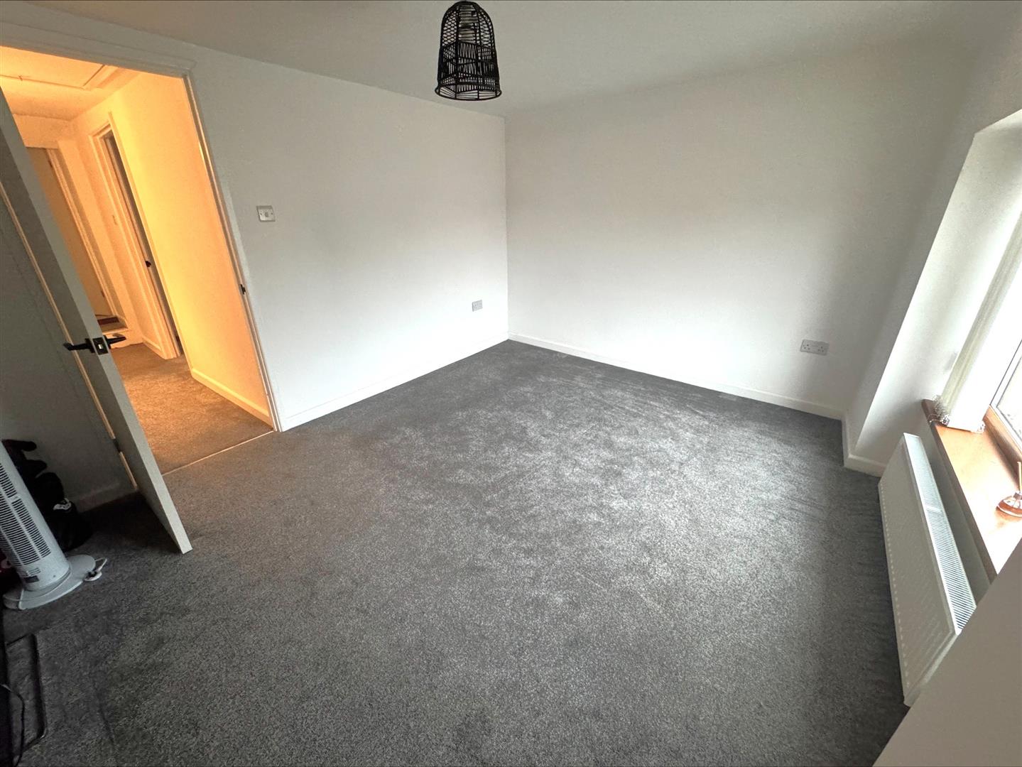 Panteg, Felinfoel, Llanelli, SA15 3TE